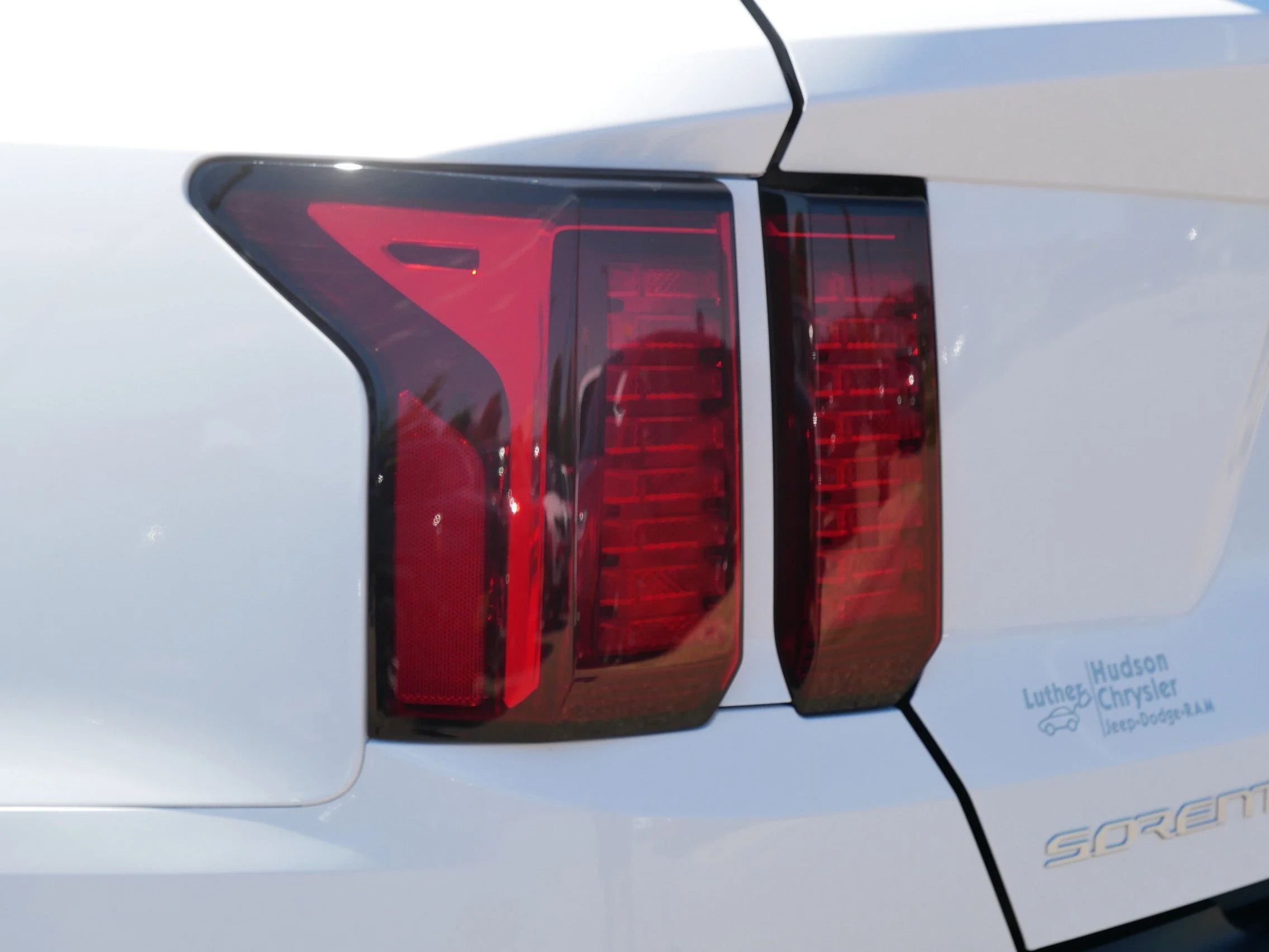 2023 Kia Sorento X-Line EX - Photo 17