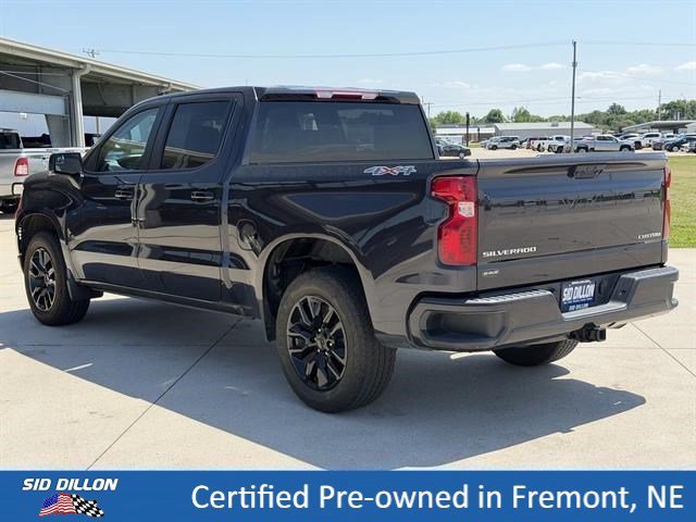 Used 2022 Dark Ash Metallic Chevrolet Custom image 13