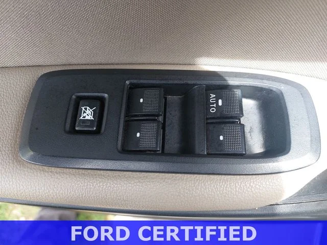 Used 2022 Silver Ford XLT image 27