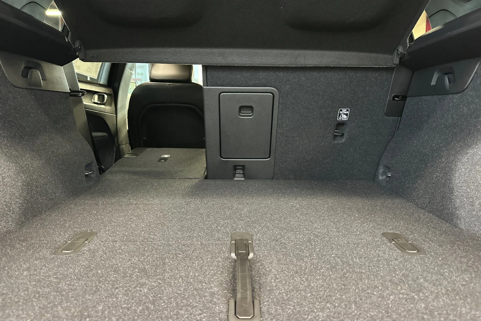 2026 Volvo XC40 Ultra - Photo 12