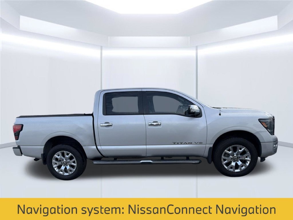 Used 2020 Silver Nissan SL image 2