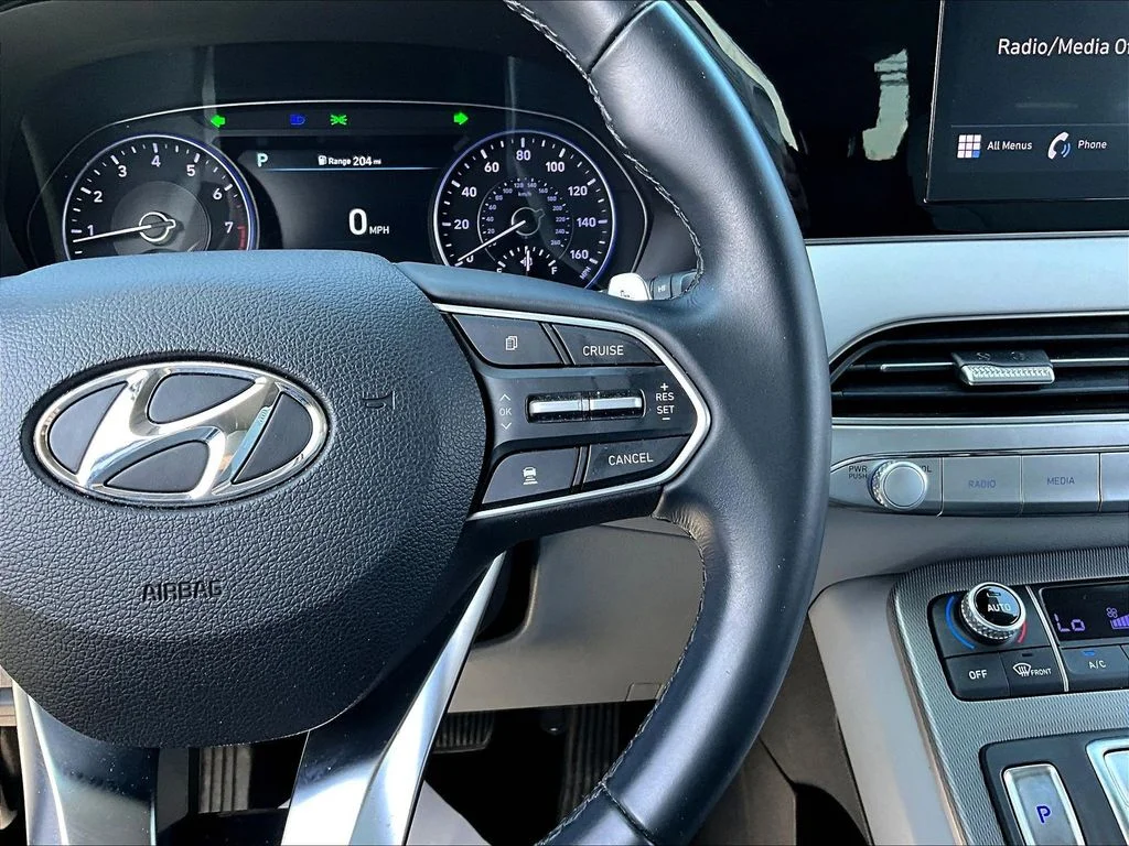 Certified Used 2022 White Hyundai SEL image 12