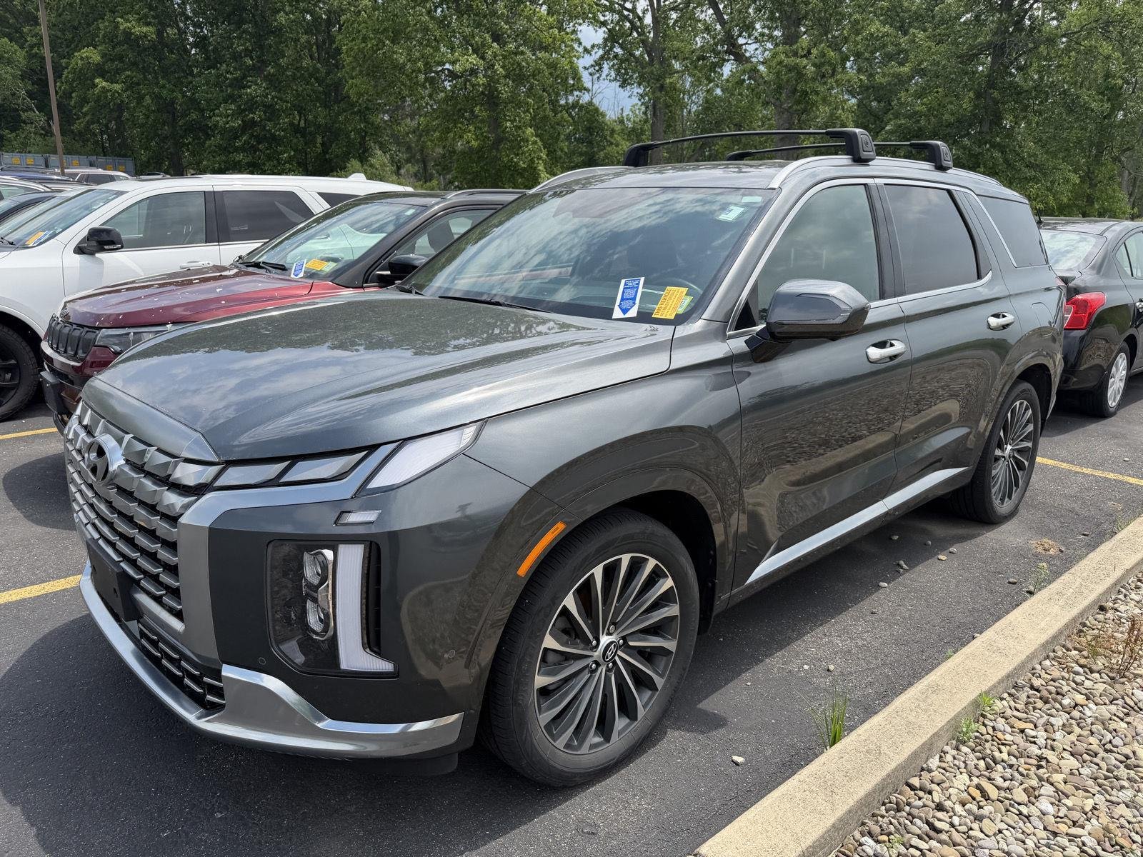 Used 2023 Steel Graphite Hyundai Calligraphy image 3