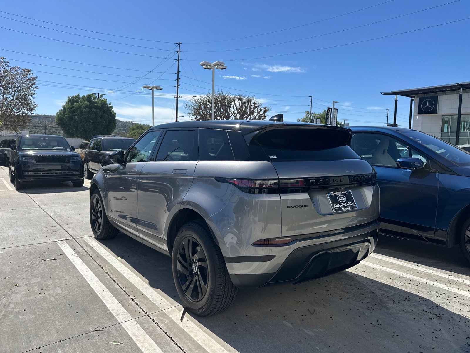 Certified Used 2026 Eiger Grey Metallic Land Rover S image 4
