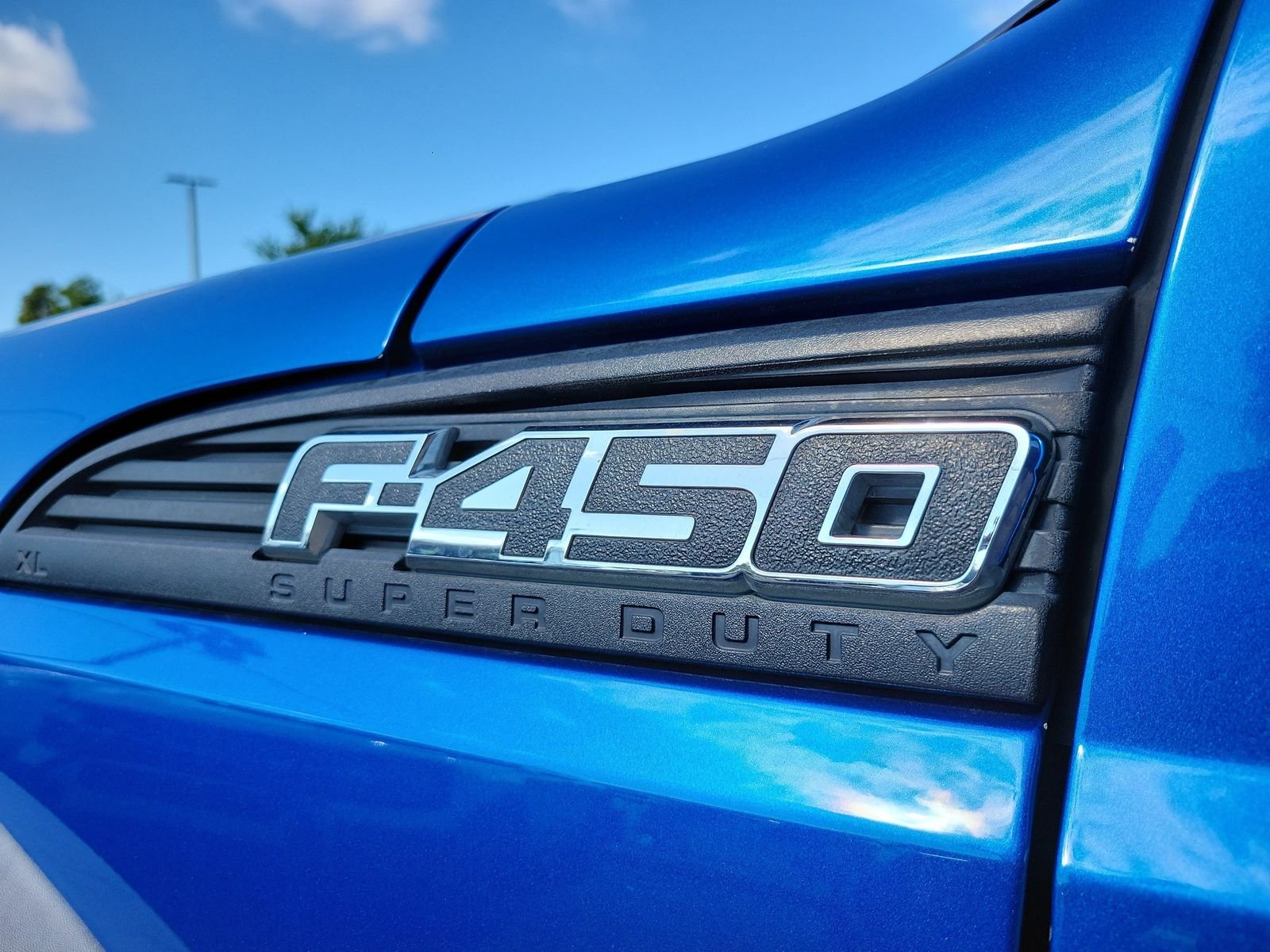 Used 2016 Black Ford XL image 16