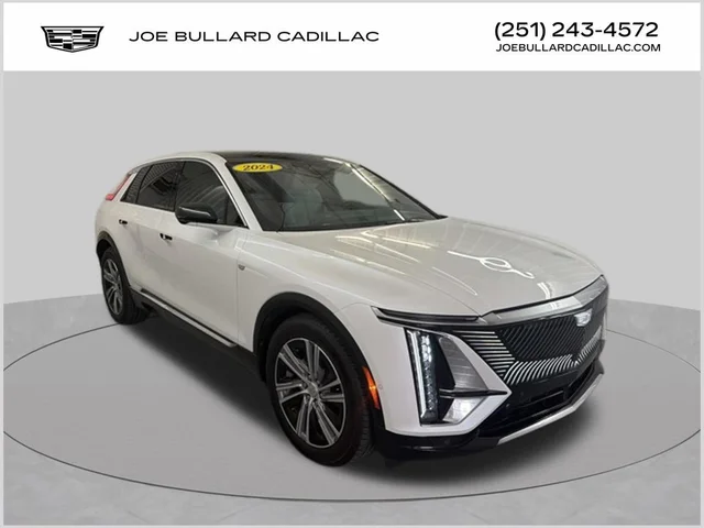 2024 Cadillac LYRIQ Luxury 1