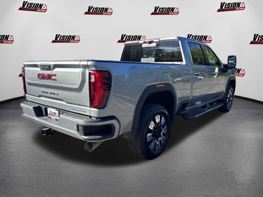 Used 2025 Silver GMC Denali image 5