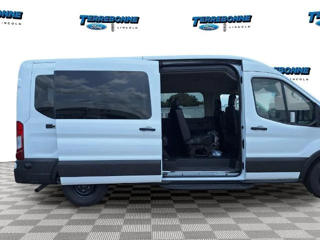New 2026 Oxford White Ford Passenger Van XL image 37