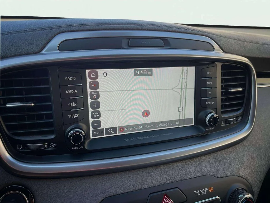 Certified Used 2020 Imperial Blue Kia SX image 11