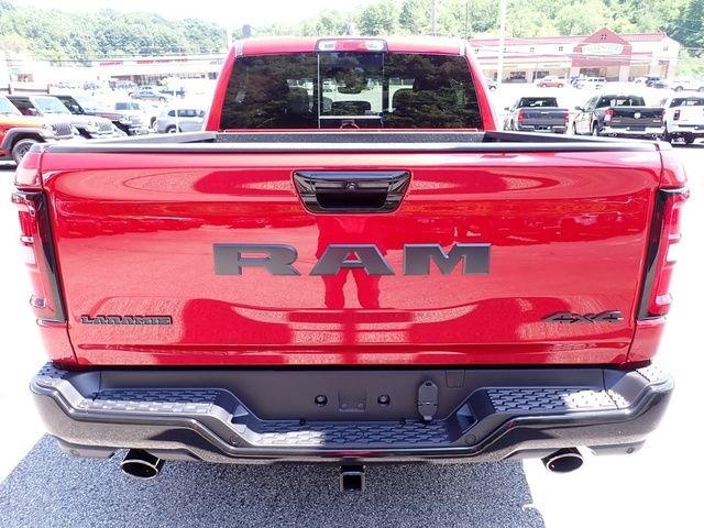 New 2026 Molten Red Pearl-Coat Exterior Paint RAM Laramie image 4