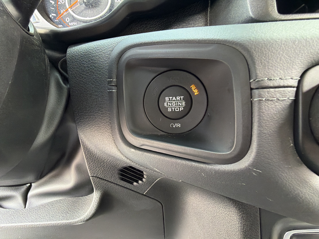 Used 2026 White Jeep Rubicon image 30