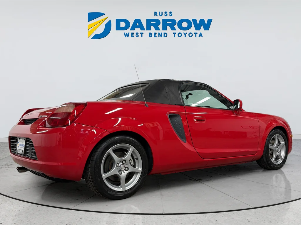 Used 2000 Red Toyota Base image 9