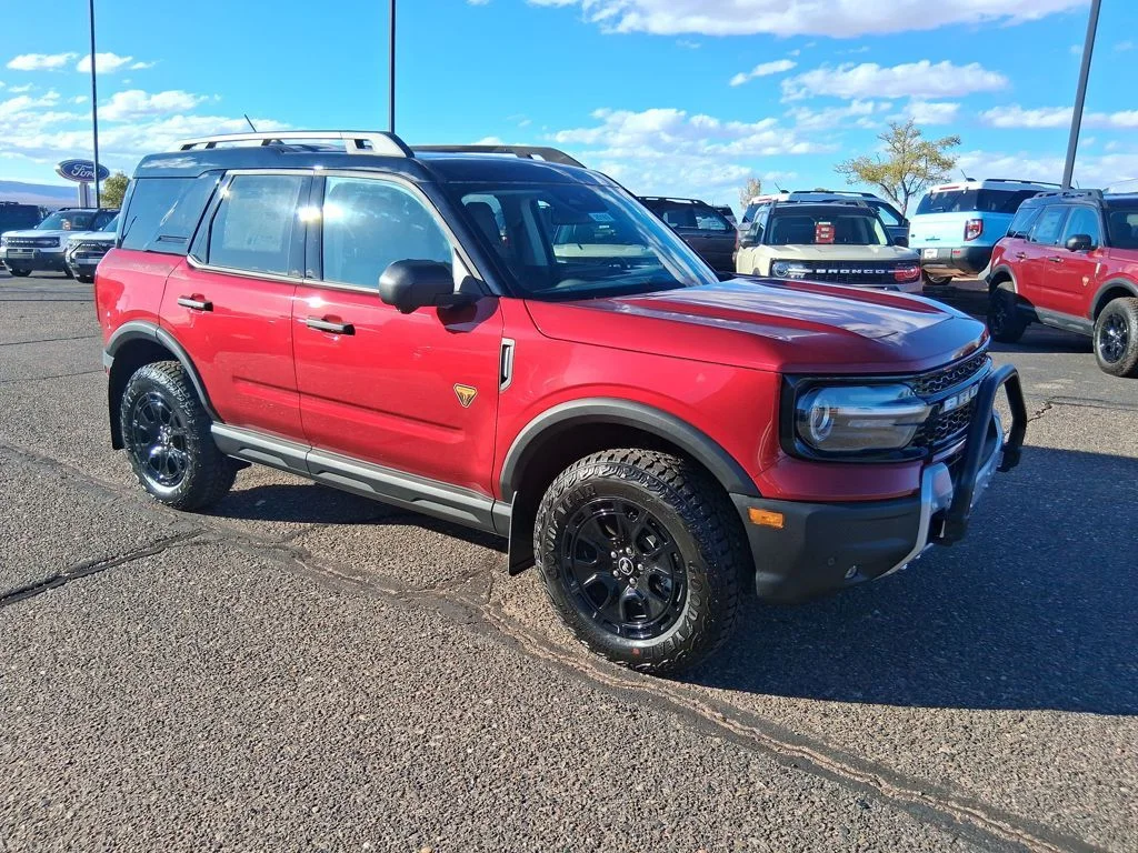 New 2025 Ruby Red Metallic Tinted Clearcoat Ford Badlands® image 7