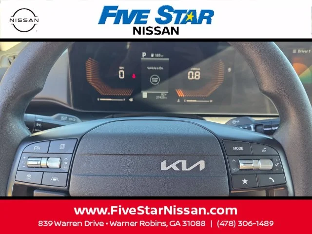 Used 2025 Blue Kia LXS image 25