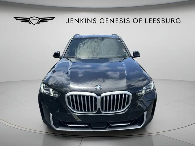 Used 2024 Black BMW sDrive40i image 12