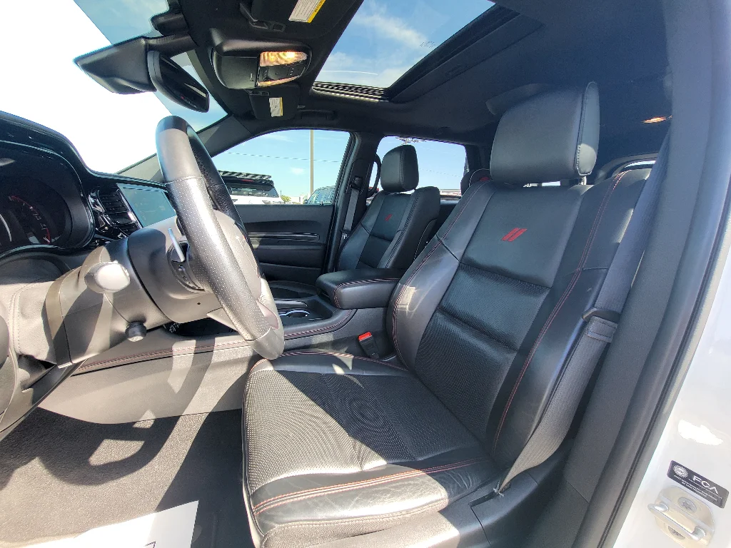 Used 2023 White Knuckle Clearcoat Dodge R/T Plus image 11