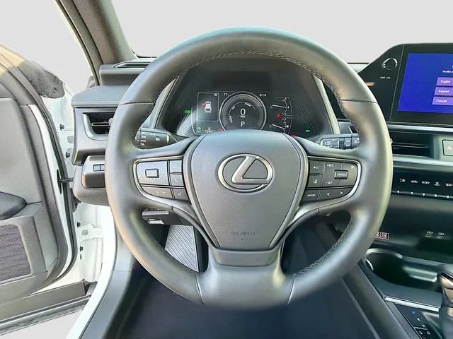 Used 2023 White Pearl Lexus UX 250h Premium image 39