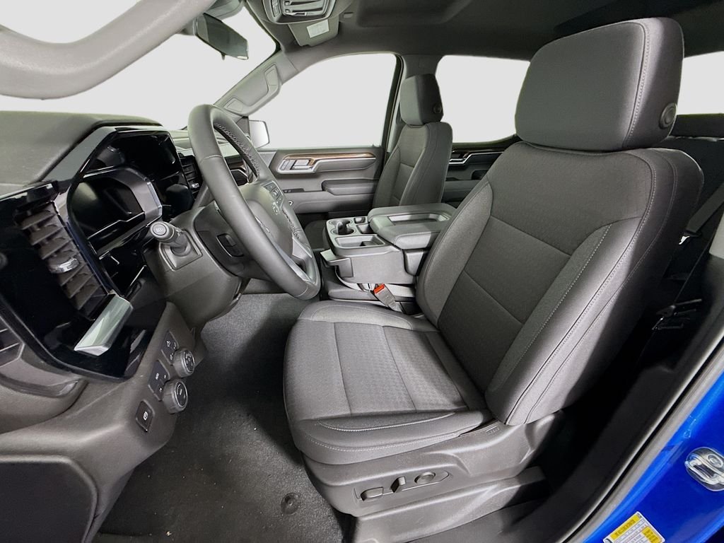 2025 Chevrolet Silverado 1500 RST - Photo 20