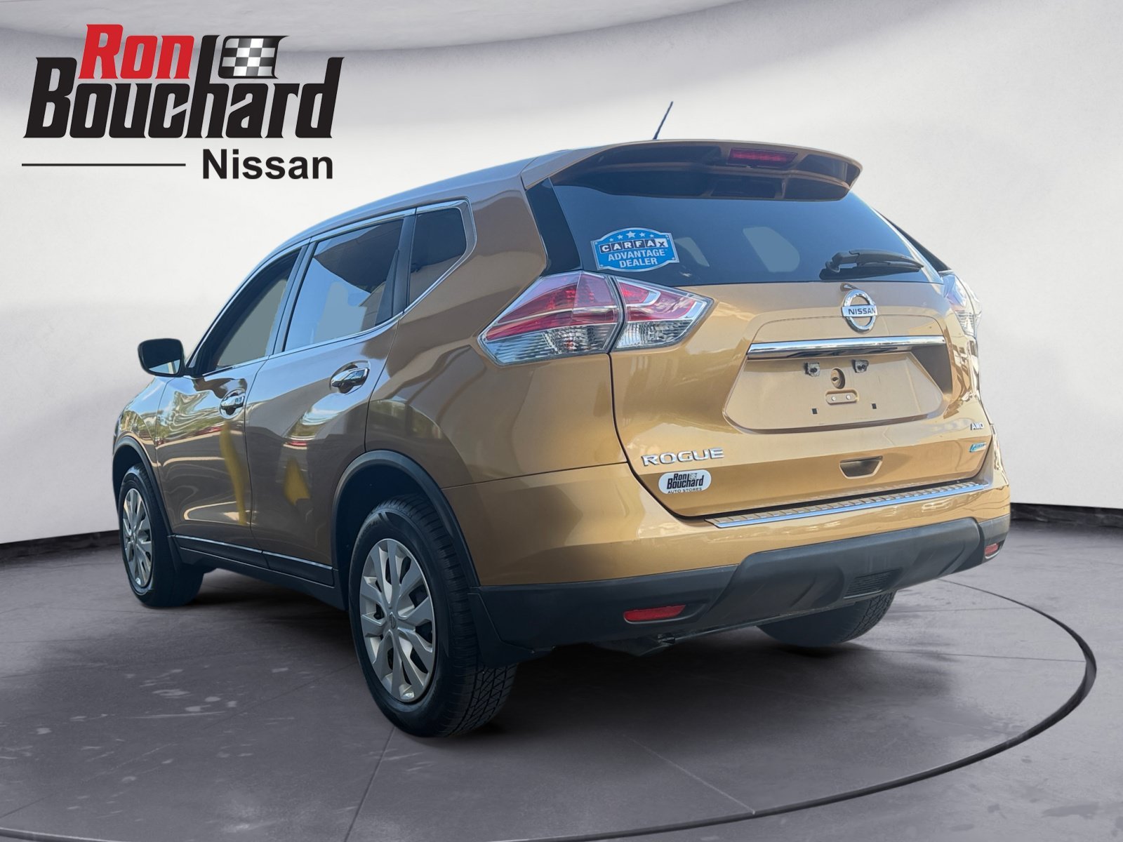 Used 2014 Saharan Sun Nissan S image 4