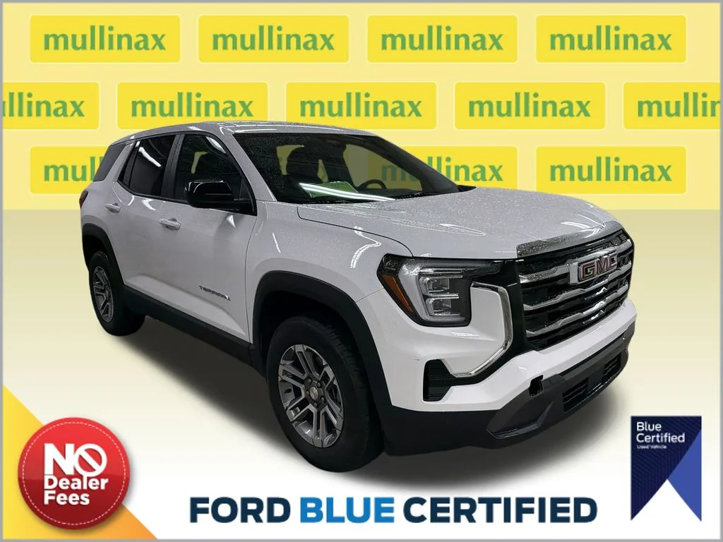 2026 GMC Terrain Elevation FWD's photo
