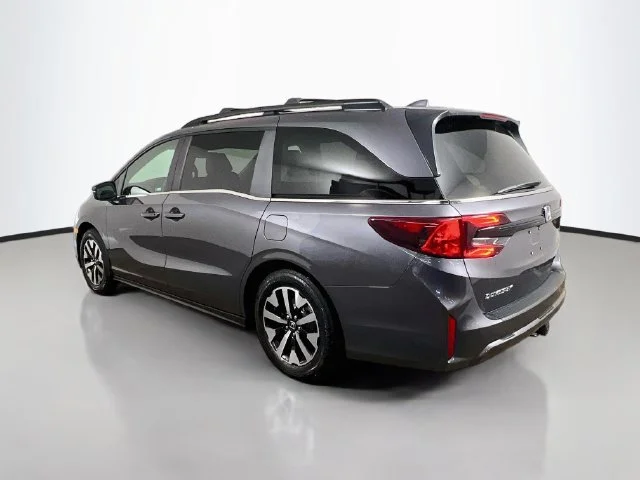 Certified Used 2026 Modern Steel Metallic Honda EX-L image 7