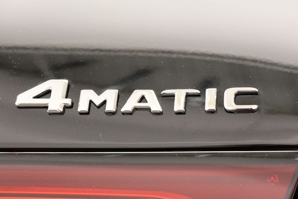 Certified Used 2026 Black Mercedes-Benz GLC 300 image 10