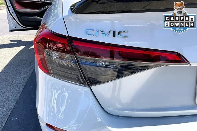 Used 2022 White Honda Si image 29