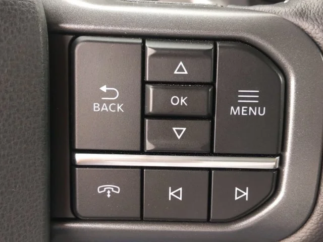 Used 2022 Red Ford XLT image 24