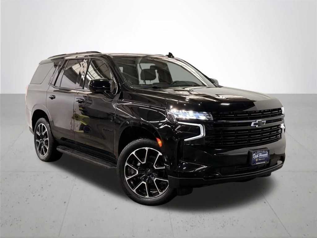 Used 2023 Black Chevrolet RST image 7