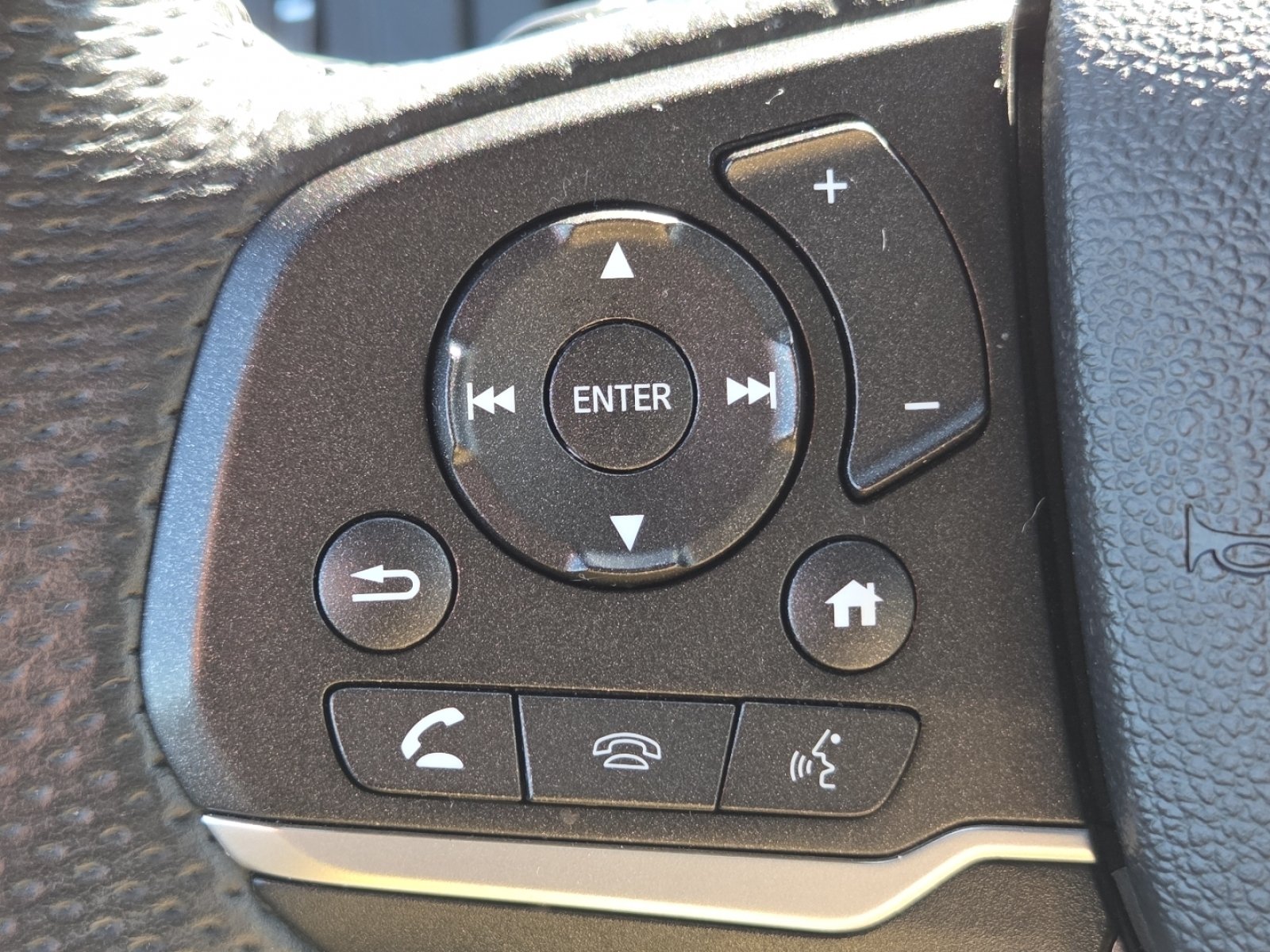 2023 Honda Passport EX-L - Photo 12