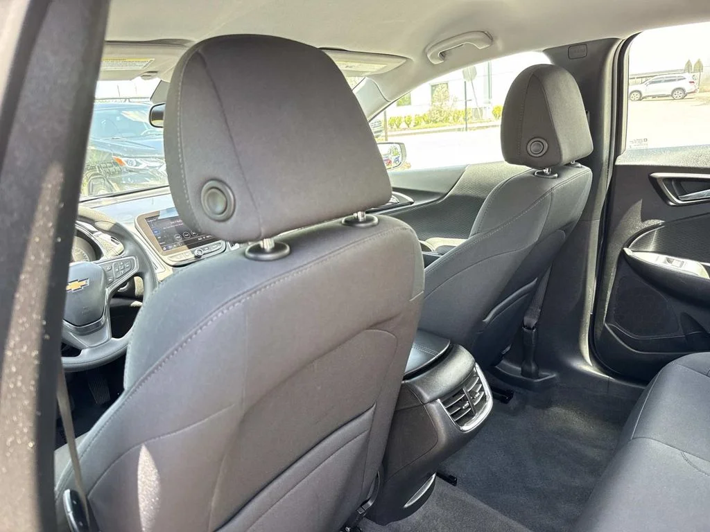 Used 2020 Gray Chevrolet LT image 13