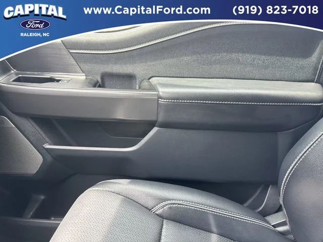 Used 2025 Blue Ford Lariat image 28