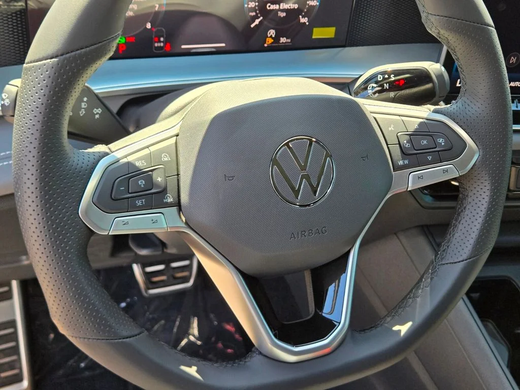 New 2026 Beige Volkswagen 2.0T SE R-Line Black image 11