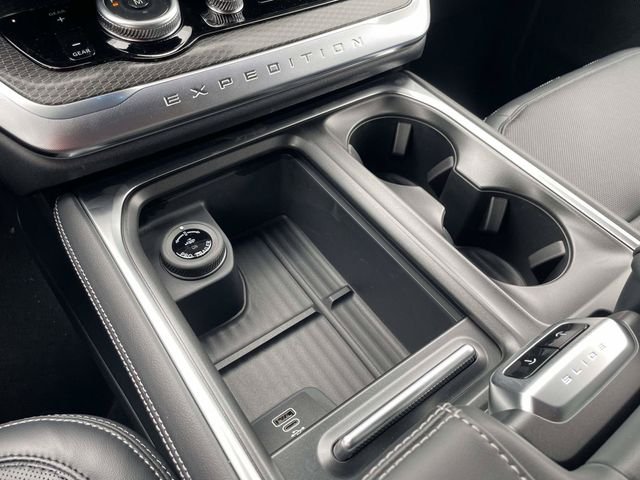 New 2026 Space Silver Metallic Ford Platinum image 11