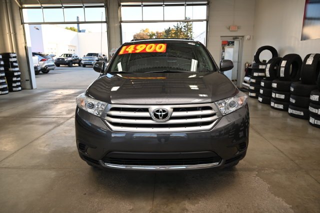 Used 2012 Toyota Highlander Base with VIN 5TDZK3EH9CS056621 for sale in Marion, OH