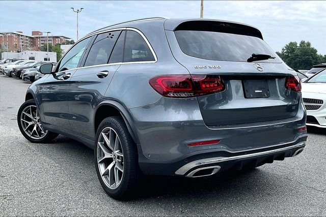 Certified Used 2022 Gray Mercedes-Benz GLC 300 image 3