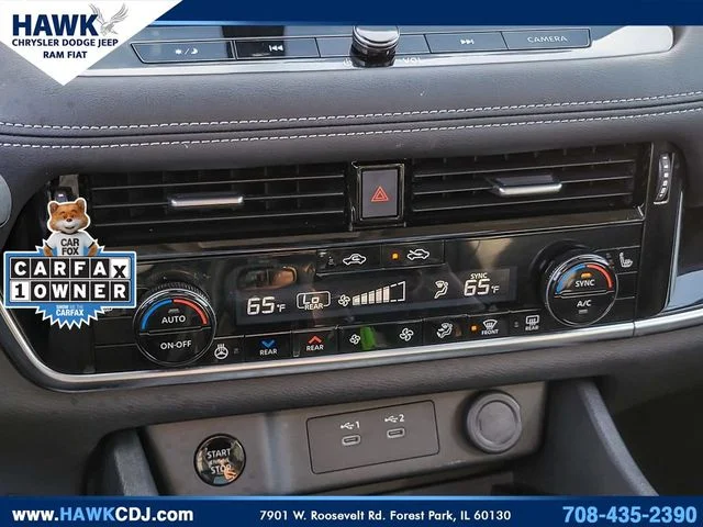 Used 2025 Black Nissan SL image 23
