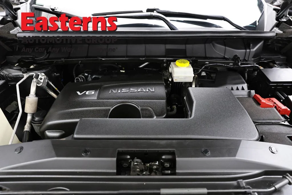 Used 2022 Gray Nissan SV image 7