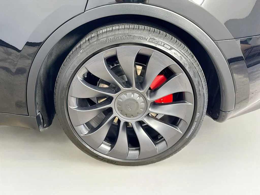 Used 2024 Black Tesla Performance image 31