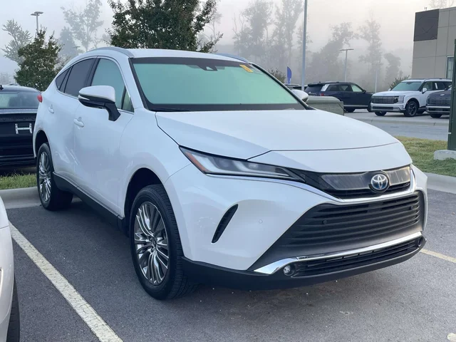 2024 Toyota Venza XLE
