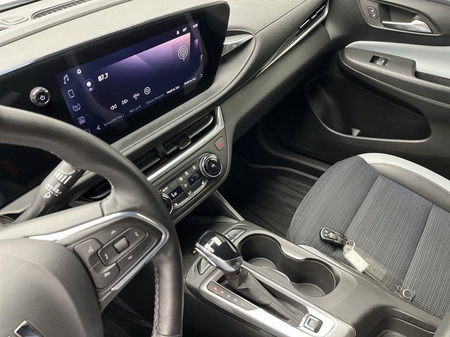 Used 2024 Moonstone Gray Metallic Buick Preferred image 17