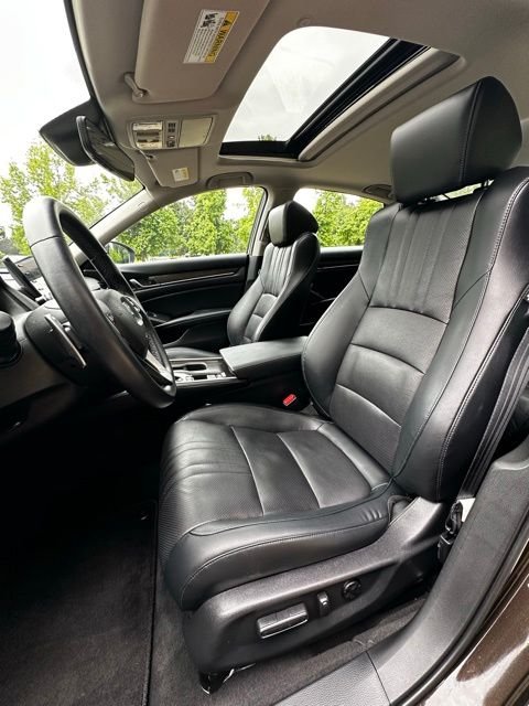 2018 Honda Accord Touring - Photo 12
