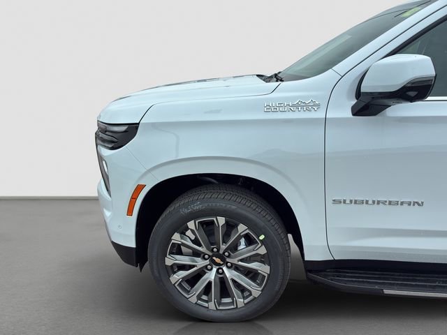 New 2026 Polar White Tricoat Chevrolet High Country image 17