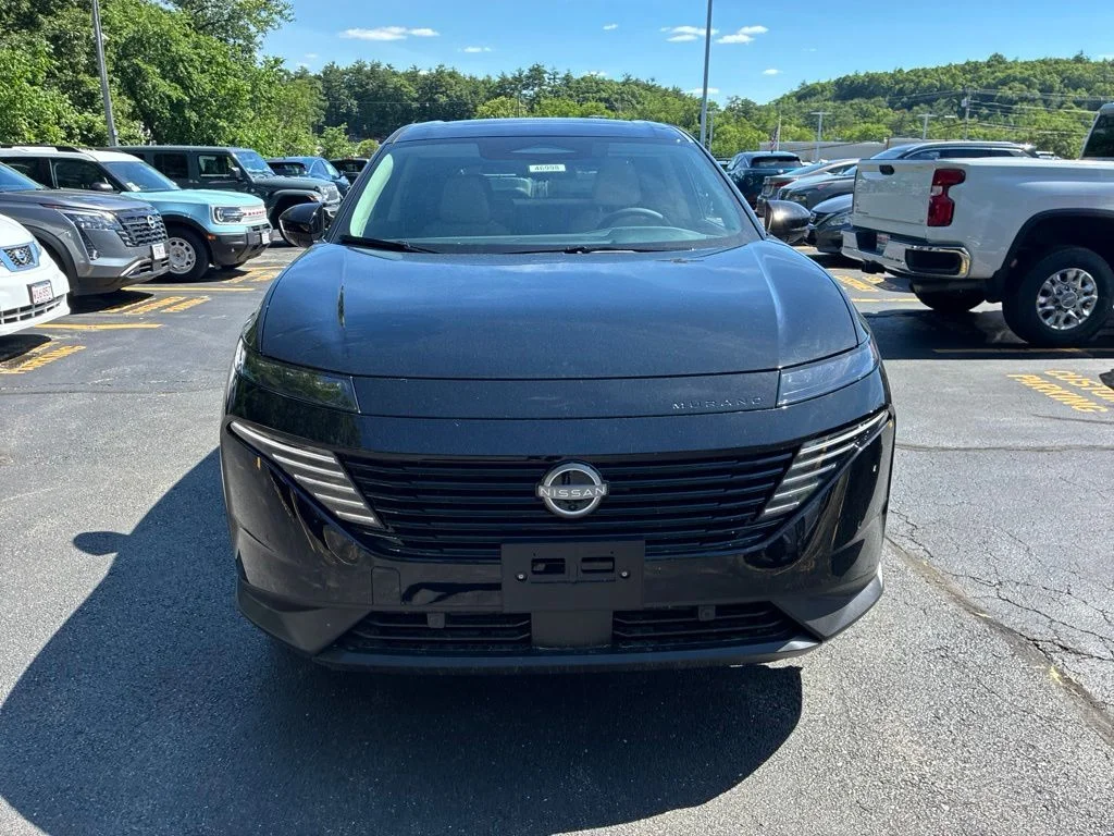 New 2026 Super Black Nissan SL image 2