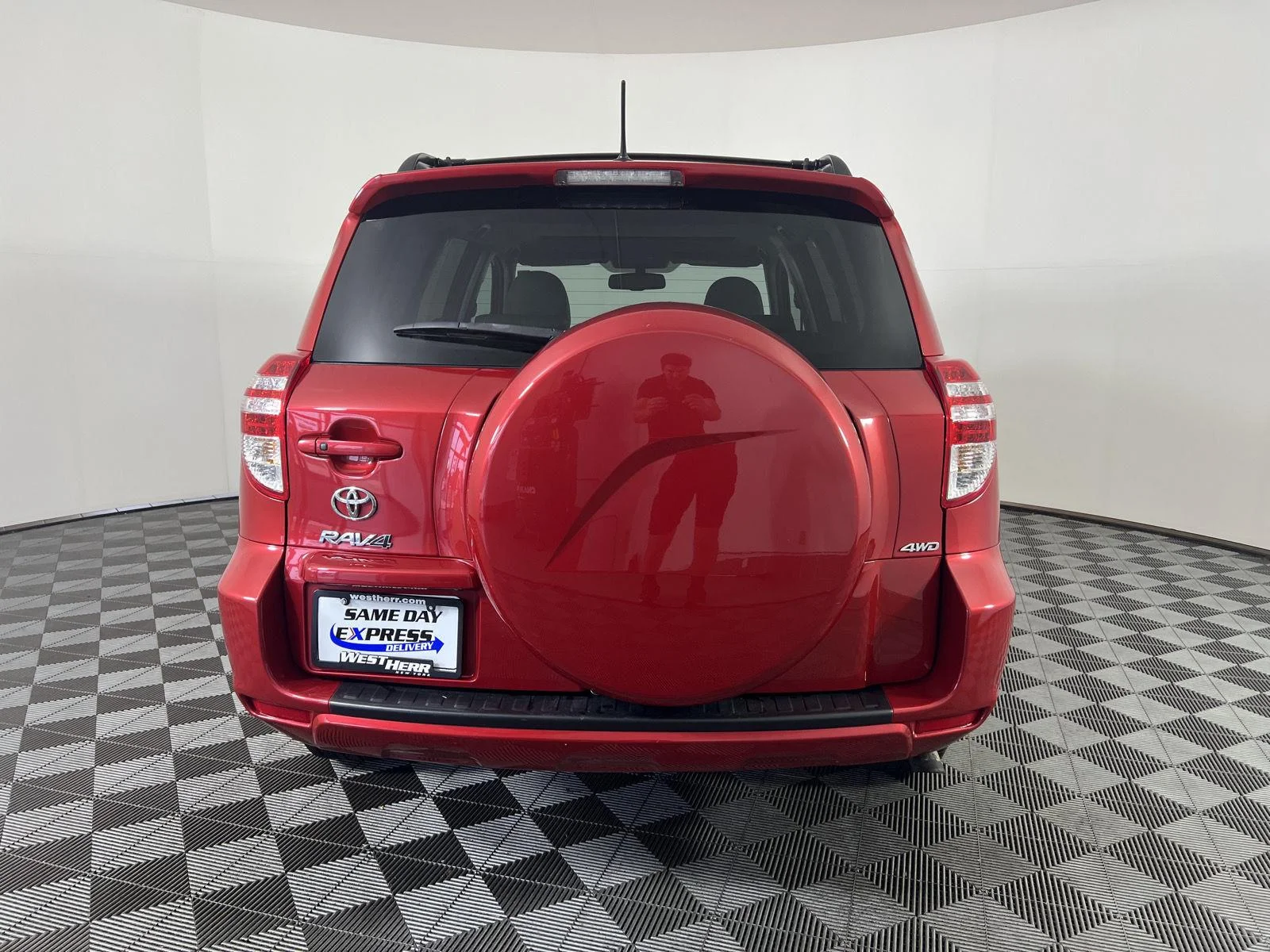 Used 2011 Barcelona Red Metallic Toyota Limited image 4