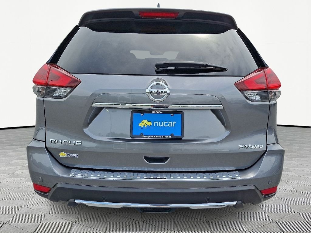 Used 2020 Gray Nissan SV image 6