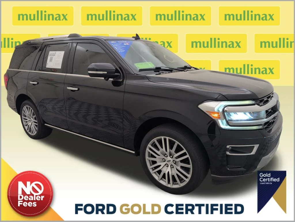 2022 Ford Expedition Limited's photo