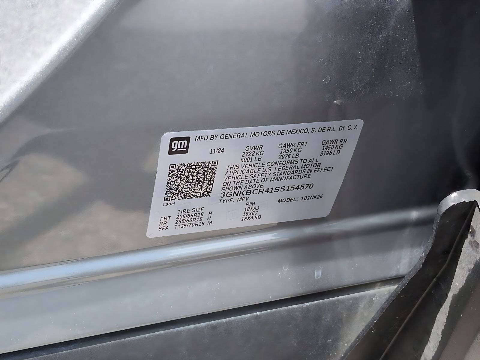 Used 2025 Sterling Gray Metallic Chevrolet 2LT image 35