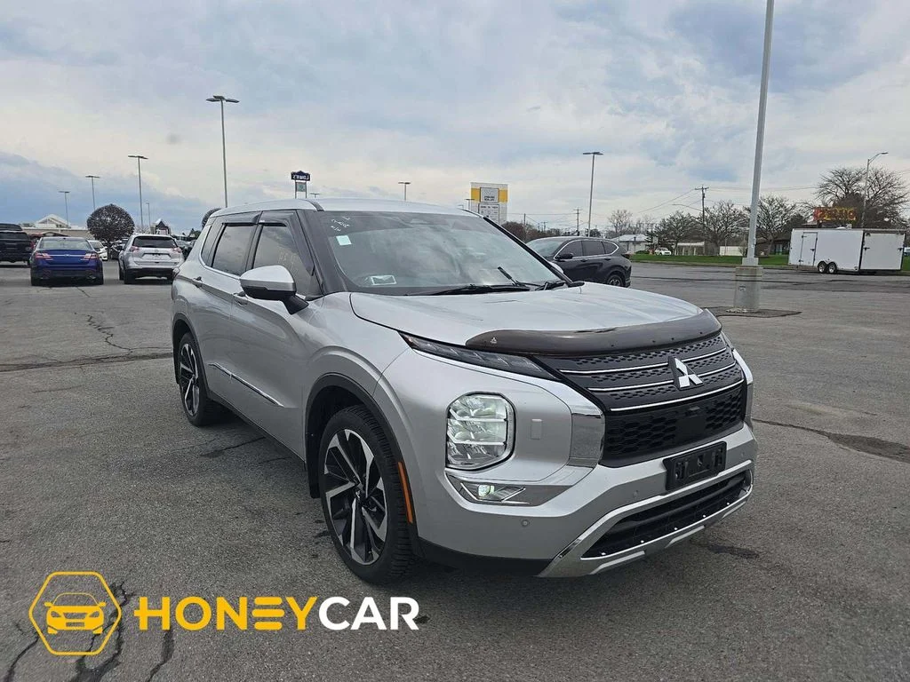2022 Mitsubishi Outlander SE S-AWC's photo
