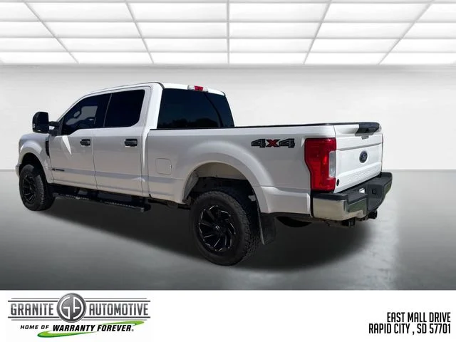 Used 2018 White Ford XLT image 4